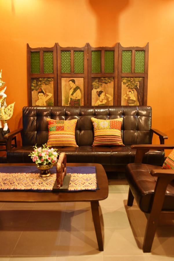 59Indy Guesthouse Bangkok Extérieur photo
