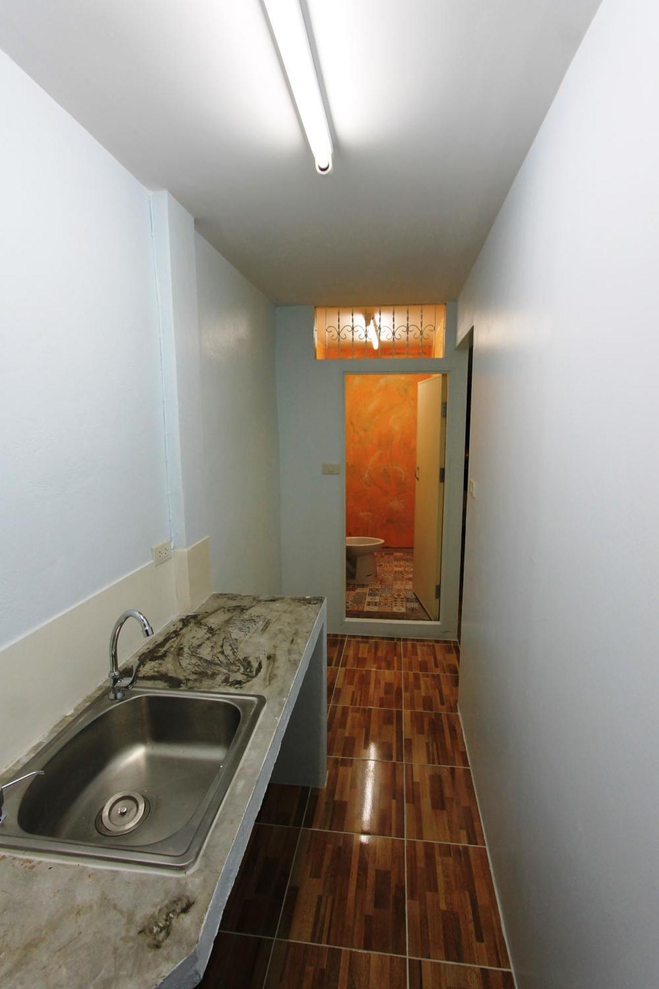 59Indy Guesthouse Bangkok Extérieur photo